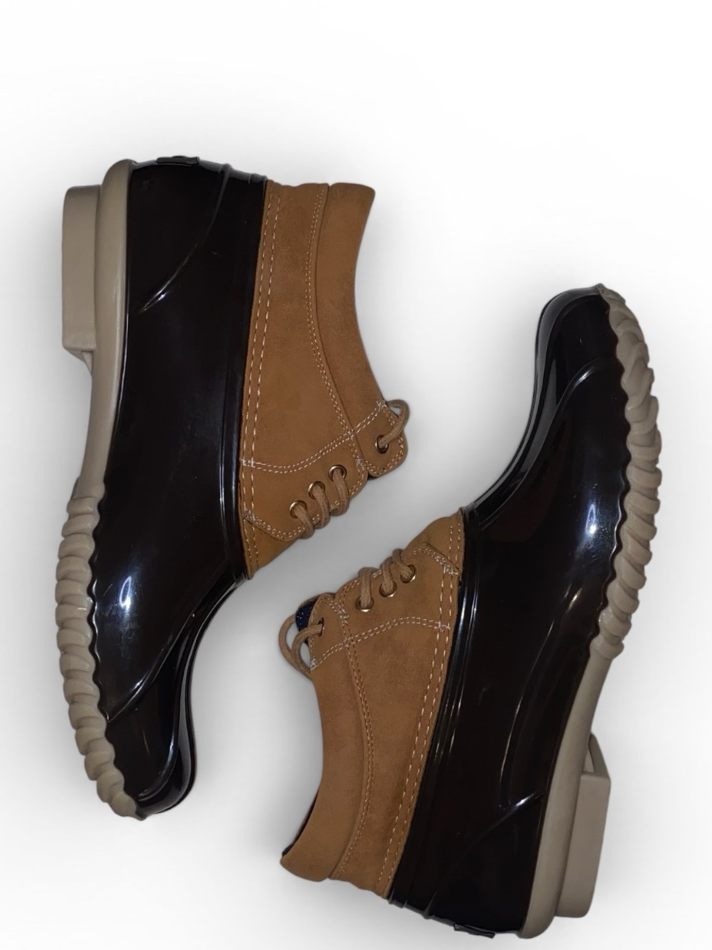 TOMMY HILFIGER “Haxley” Water Resistant Ankle Duck Boots Wheat - Tan Brown SZ 8